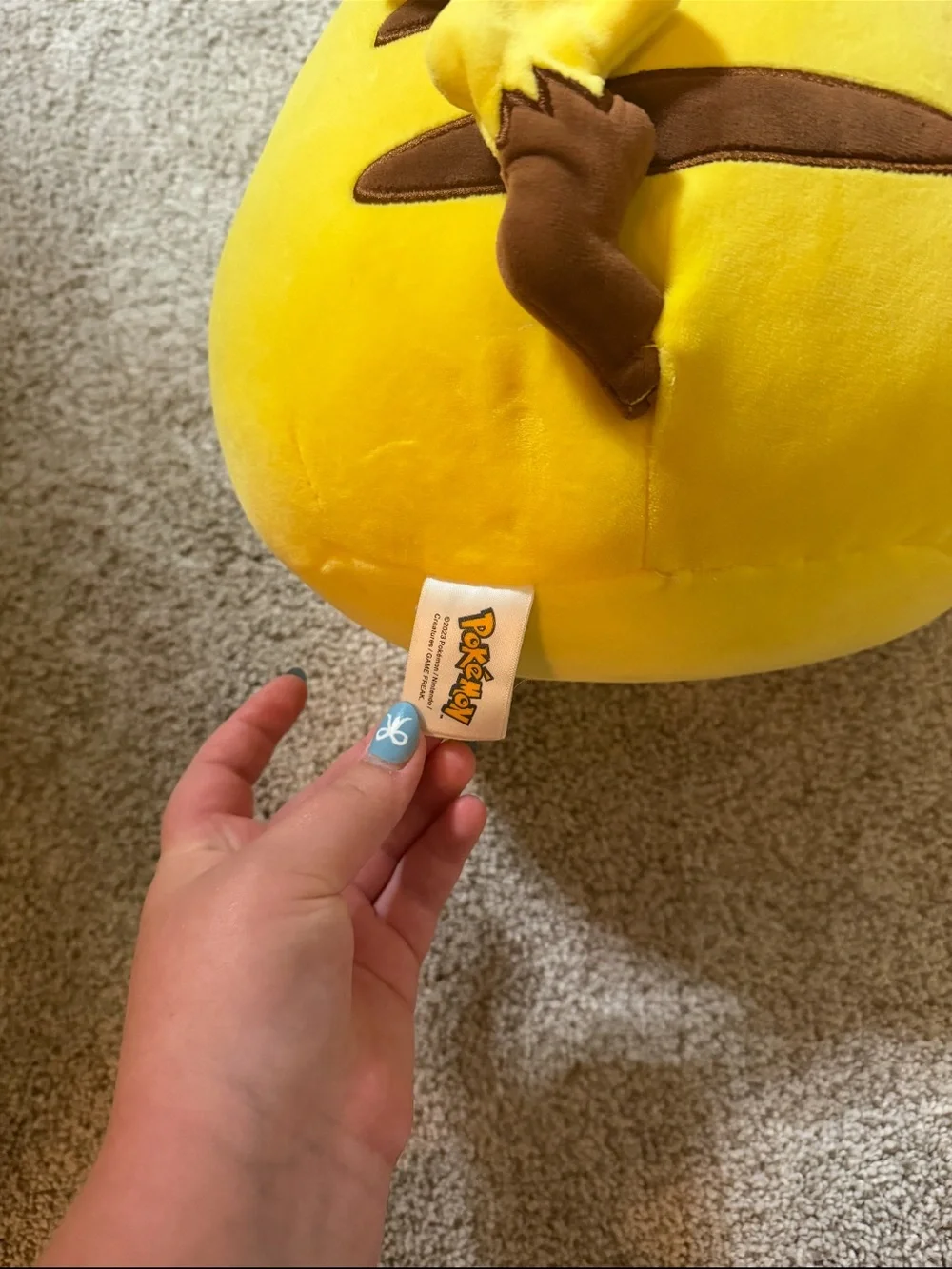 Pokemon pikachu plush